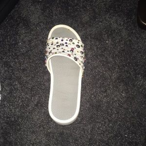 Meet your Posher, Monique